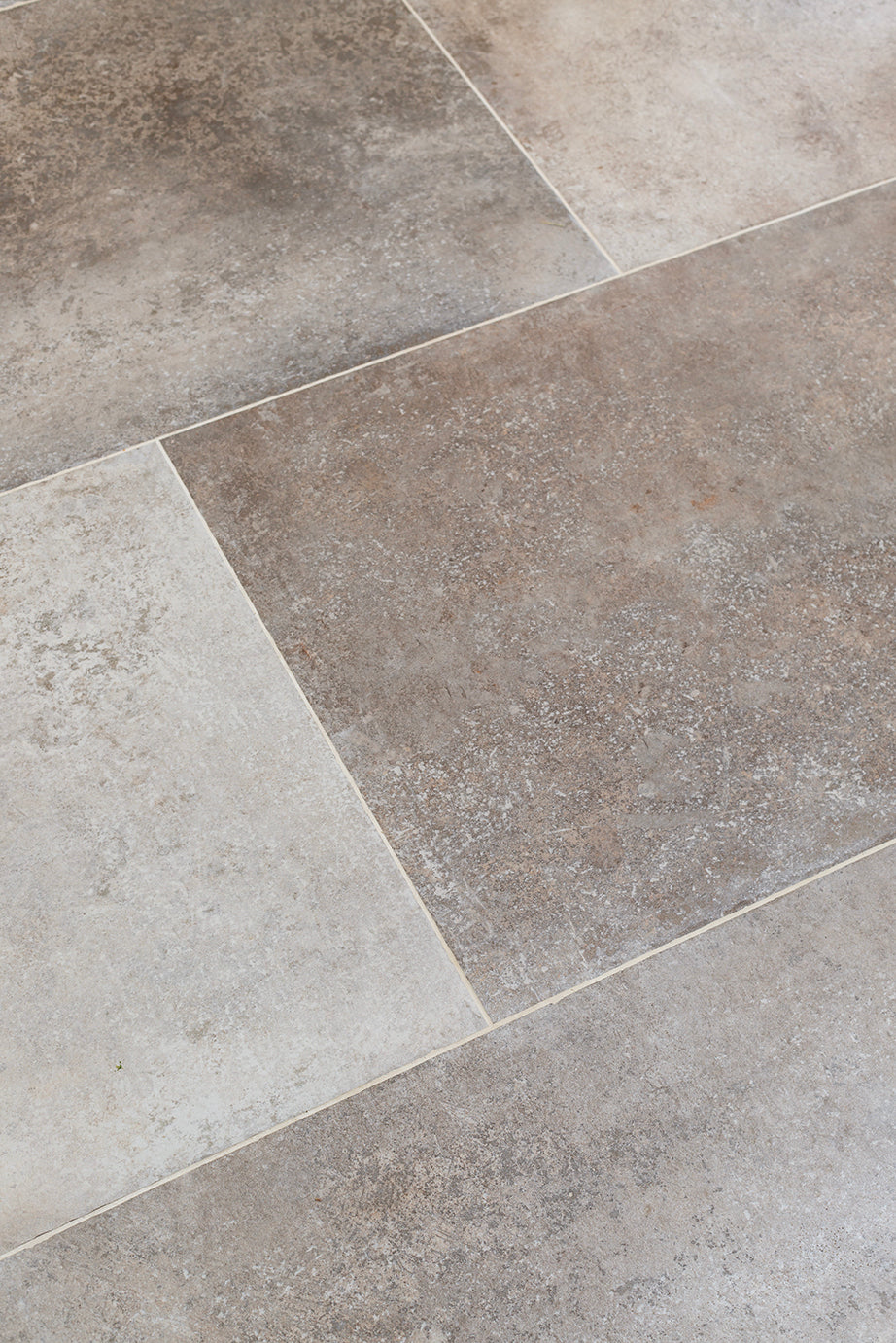 Bayonne Blend Rustique Stone Effect Porcelain Tiles