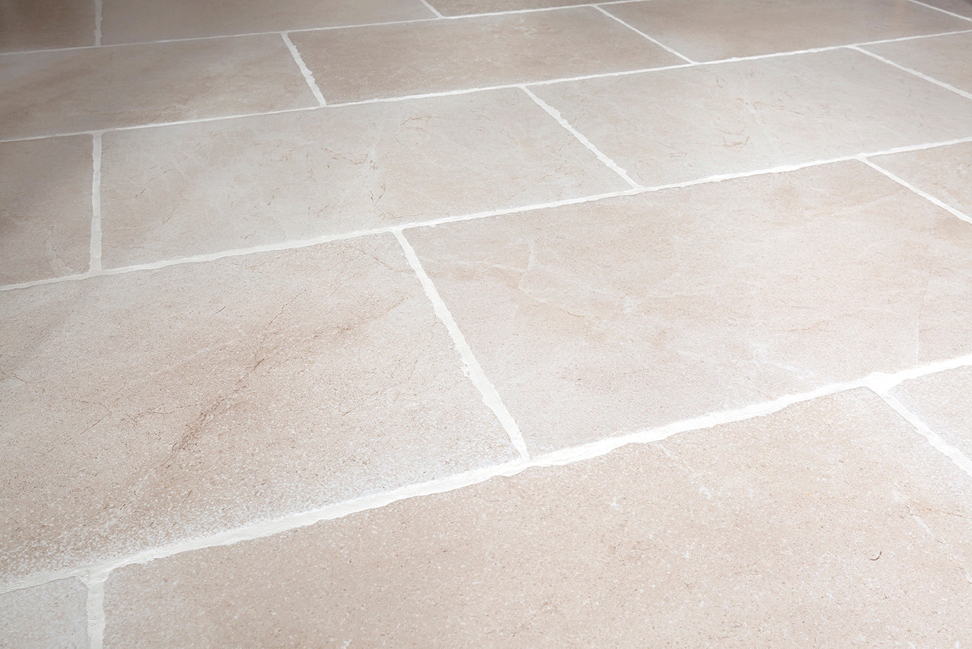 Dorchester Aged White Stone Effect Porcelain Tiles