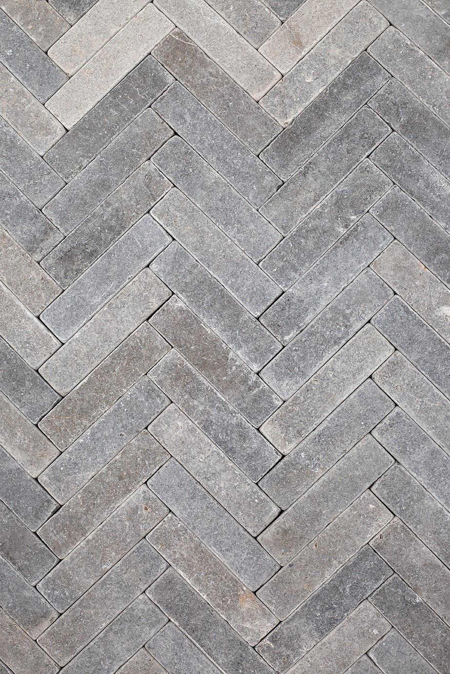 Farrow Grey Tumbled Herringbone Paving Cobbles