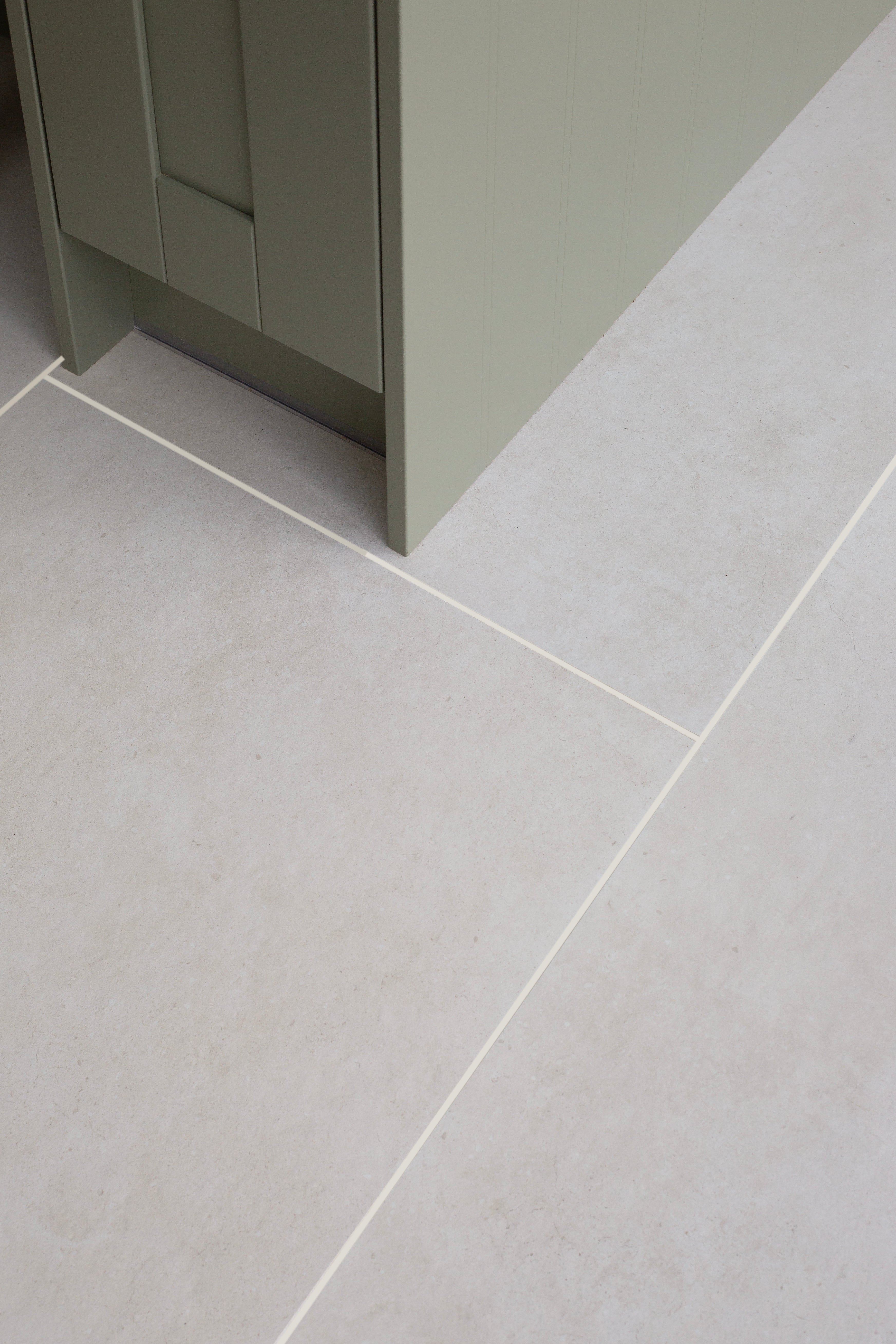 Frome White Stone Effect Porcelain Tiles