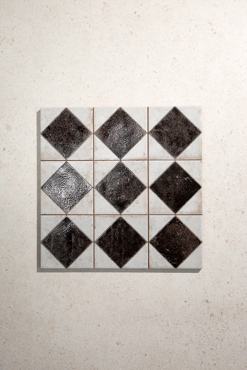 Julieta Black & White Chequered Tiles