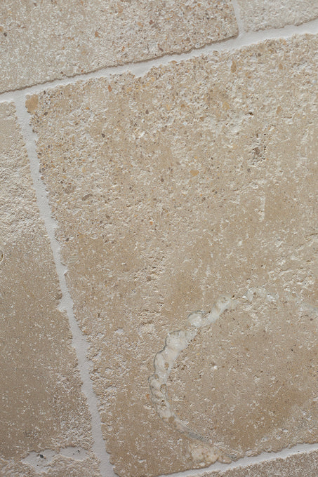 Sorrento® Aged Tumbled Limestone Tiles