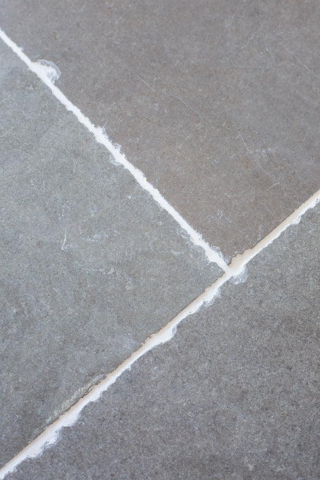 Windsor Grey Tumbled Limestone Tiles