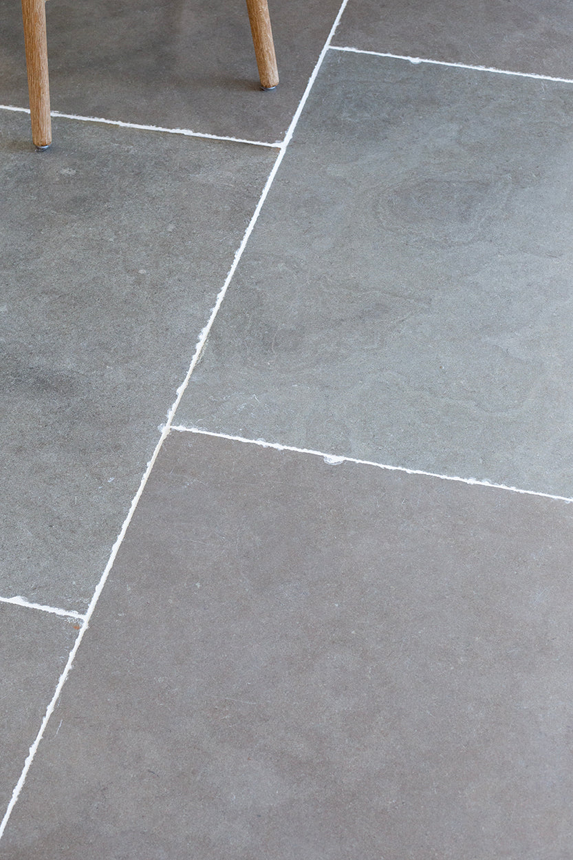 Windsor Grey Tumbled Limestone Tiles