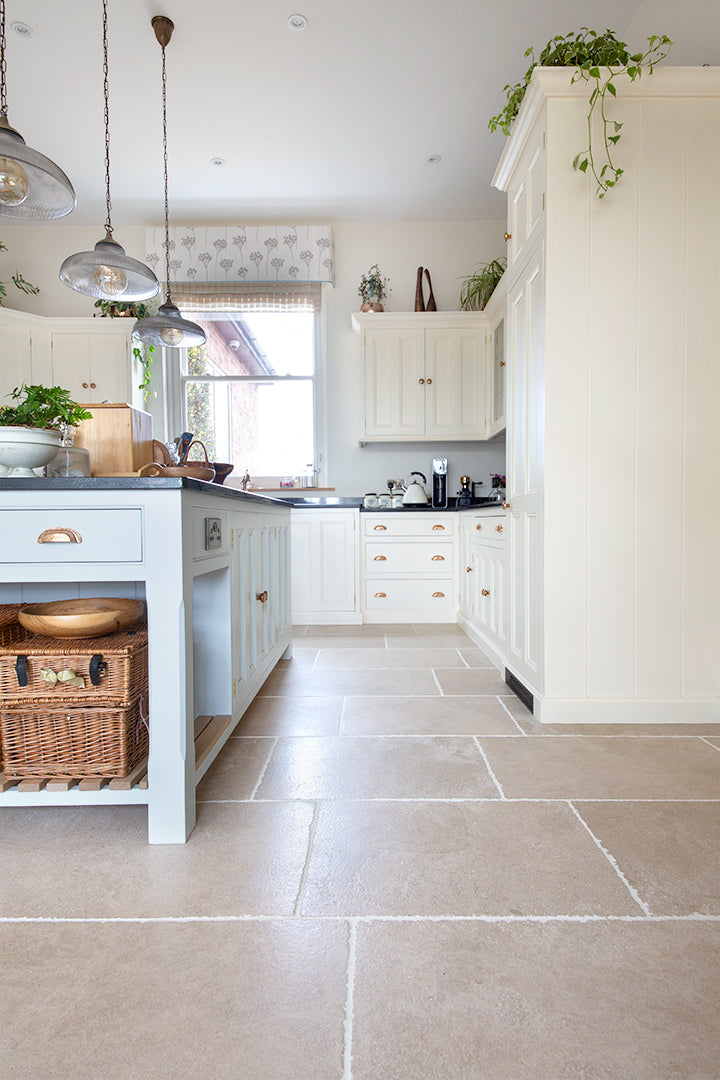 Allier-Rustique-French-Kitchen-Limestone-Tiles-UK