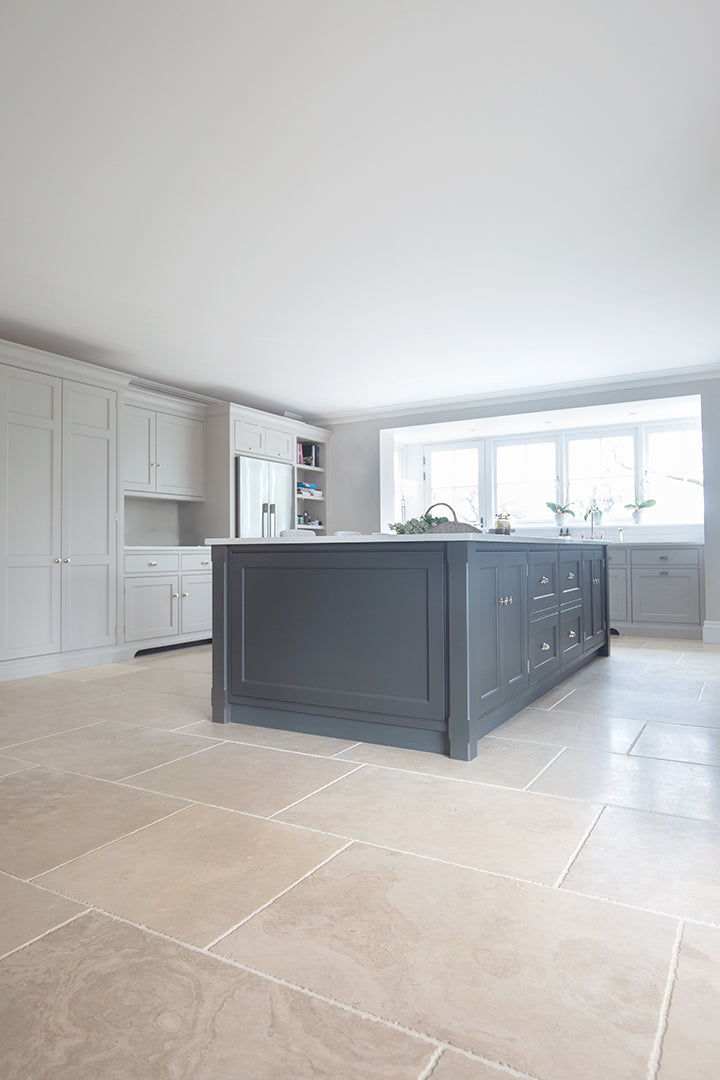    Brassington-Tumbled-Natural-Stone-Flooring-Babington-Limestone