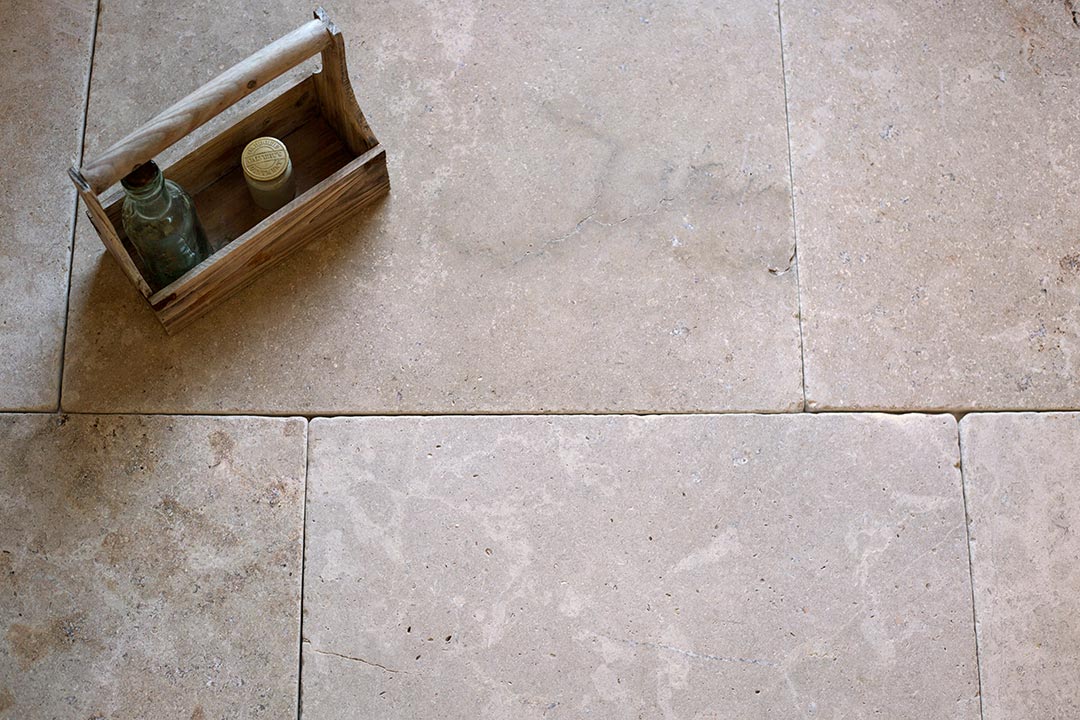 Dijon Blend Tumbled Limestone Tiles