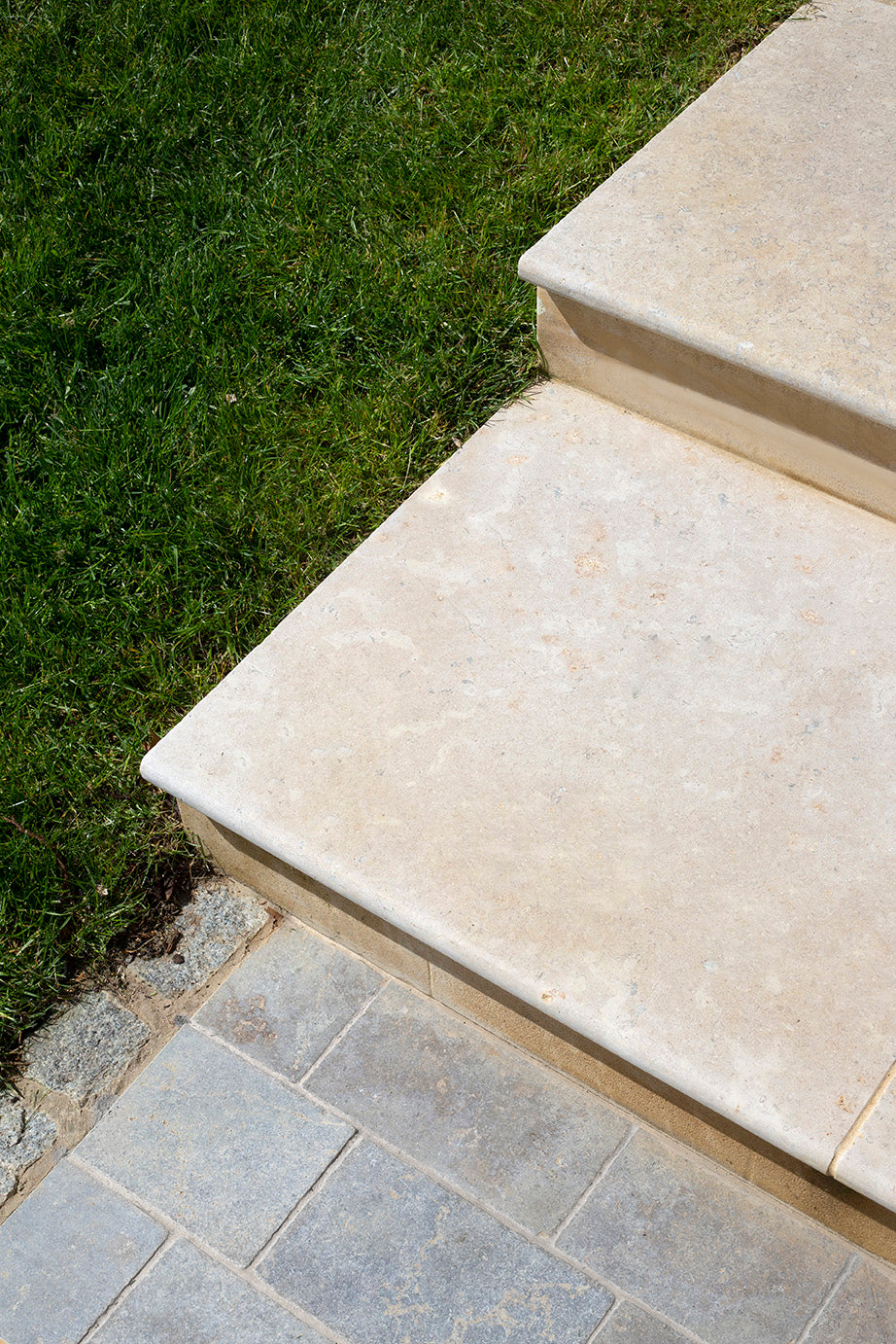 Dijon Tumbled Limestone Pavers