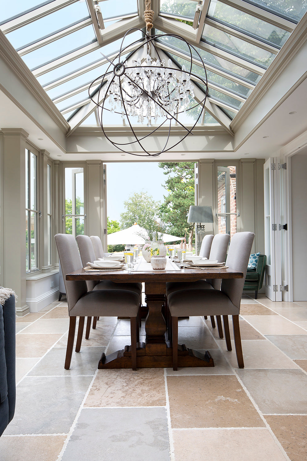 Loire Rustique French Limestone Dining Room Floor Tiles