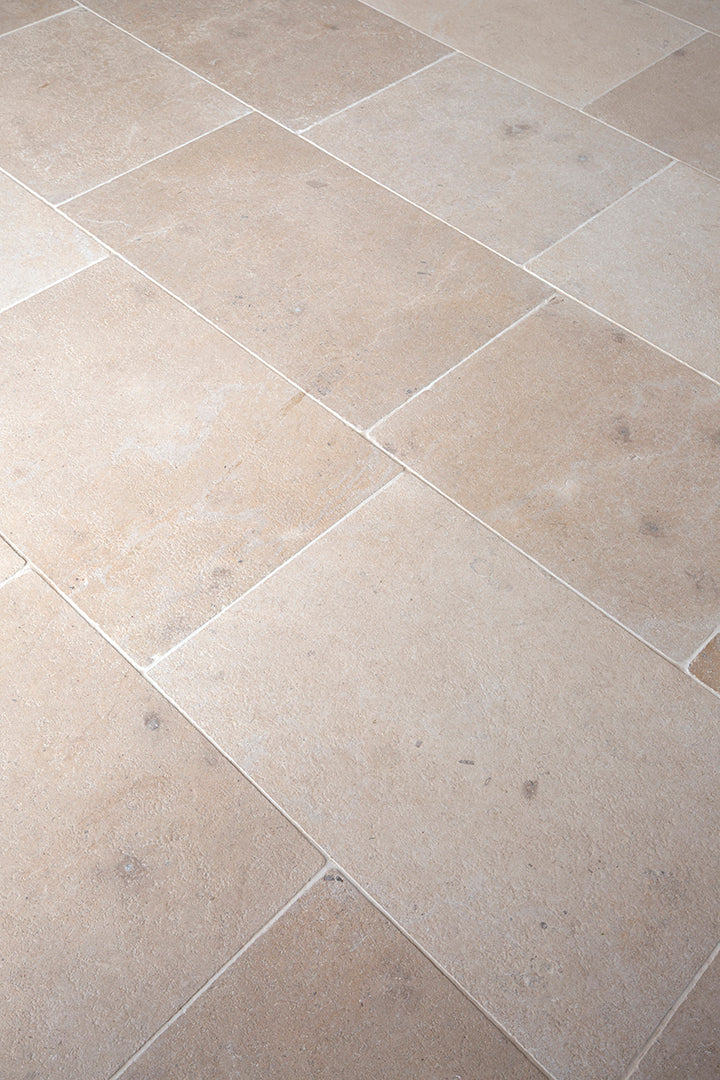 Tuscany Seasoned Limestone Tiles