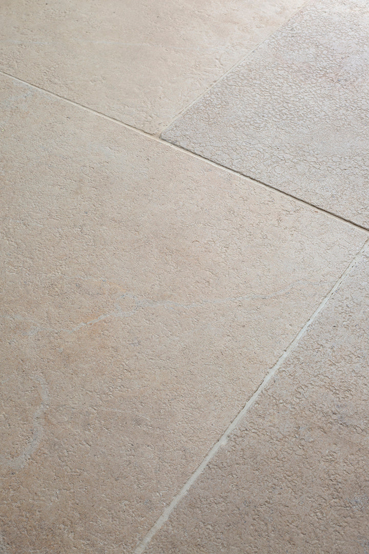 Tuscany Seasoned Limestone Tiles