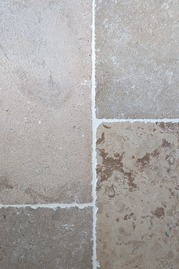 Vienne Worn Antique French Limestone Tiles