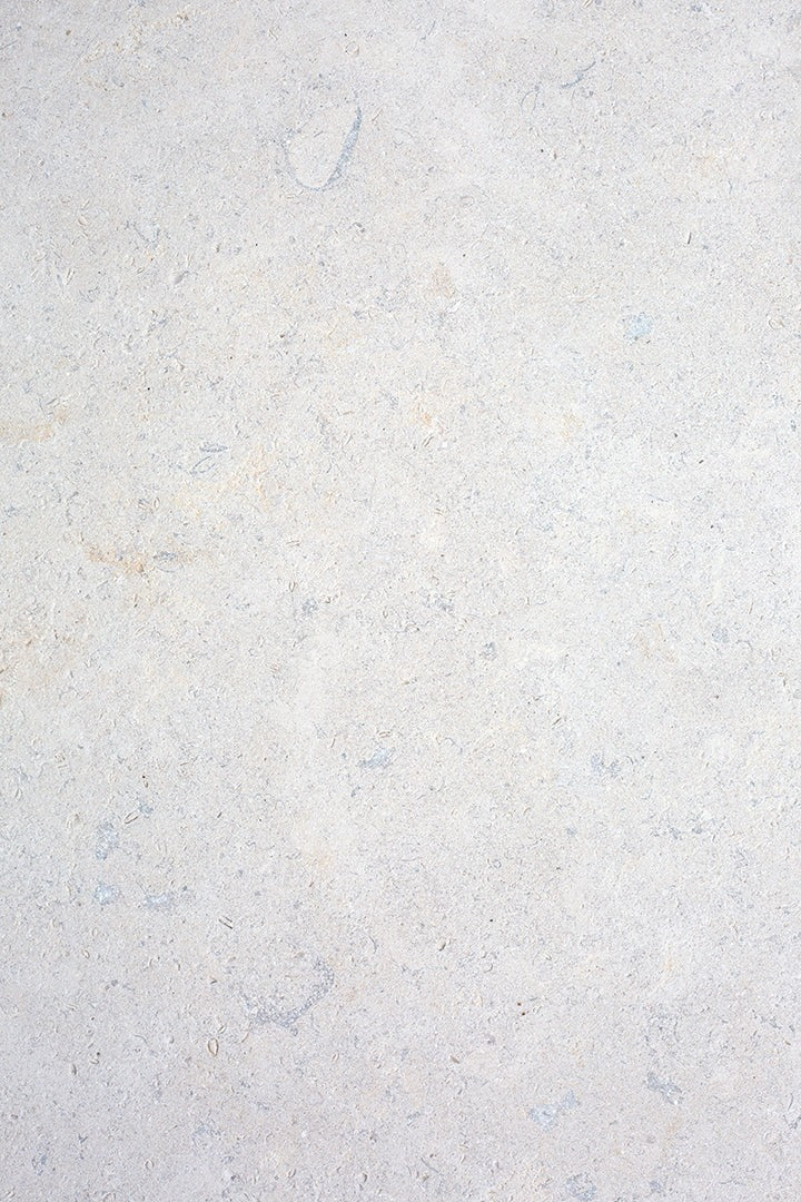 Versailles Softly Aged Limestone Paving