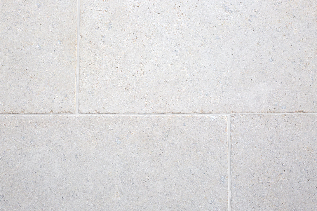 Versailles Softly Aged Limestone Paving